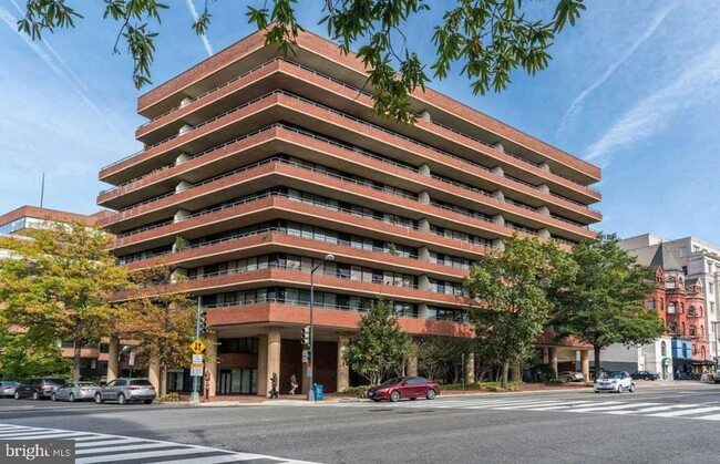 property at 2555 Pennsylvania Avenue NW