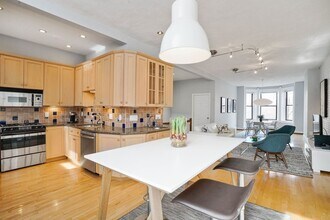 74 W Rutland Sq, Unit 3 in Boston, MA - Building Photo - Building Photo
