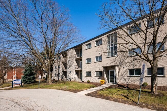 Leacrest Apartments