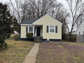 806 Savannah Ave in Richmond, VA - Building Photo