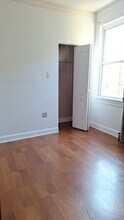 2150 N Keystone Ave, Unit Martinez in Chicago, IL - Building Photo - Building Photo