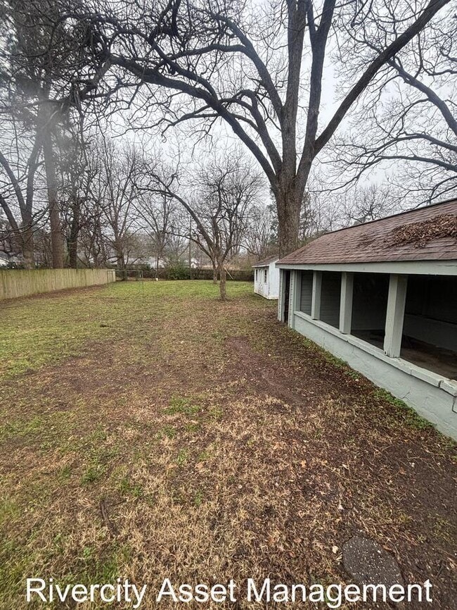 1155 Vaughn Rd in Memphis, TN - Building Photo - Building Photo