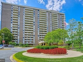 1800 Old Meadow Rd, Unit #1520 in McLean, VA - Building Photo