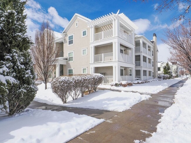 5003 Calton Ln in South Jordan, UT - Building Photo - Building Photo