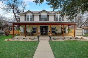 1603 Wilson St in Bastrop, TX - Building Photo