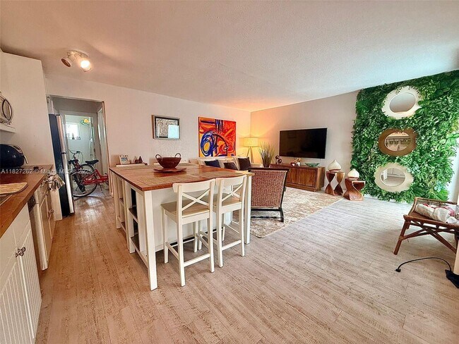 property at 224 Meridian Ave