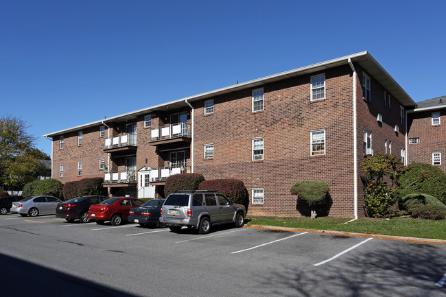 Wynnewood Greens in Allentown, PA - Foto de edificio - Building Photo