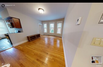 9 Beacon St, Unit #1 in Somerville, MA - Building Photo - Building Photo