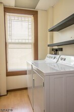 275 Claremont Ave in Montclair, NJ - Building Photo - Building Photo