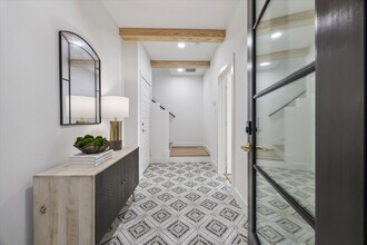 2219 Bevis St in Houston, TX - Building Photo - Building Photo
