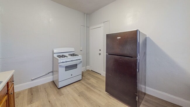 12 American Legion Hwy in Boston, MA - Building Photo - Building Photo