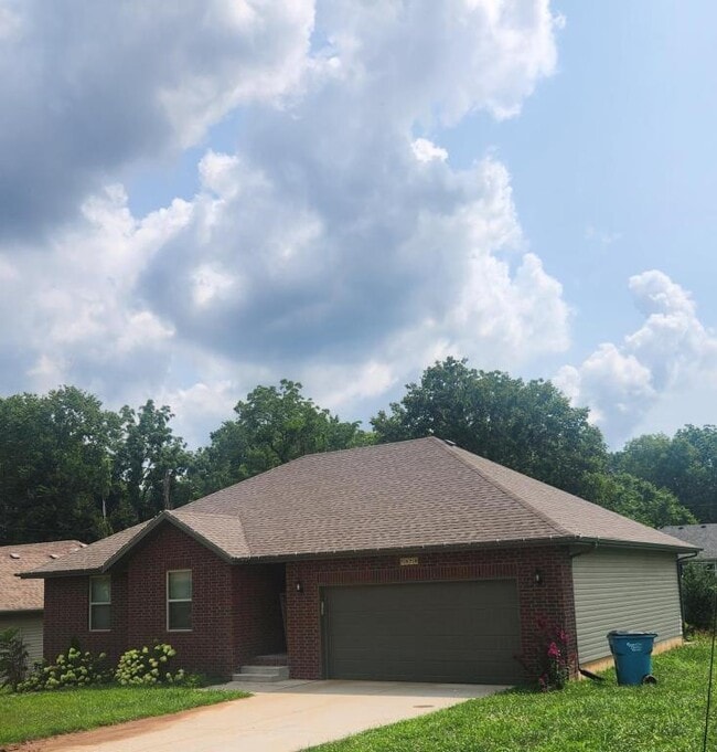 5858 Geranium Ln in Battlefield, MO - Building Photo - Building Photo