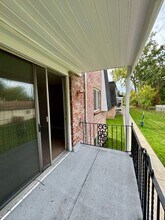 4 Losson Garden Dr in Cheektowaga, NY - Building Photo - Building Photo