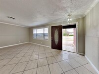 13521 Flagstone Ln in Dallas, TX - Foto de edificio - Building Photo