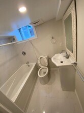 97 Shropshire Dr in Toronto, ON - Building Photo - Building Photo