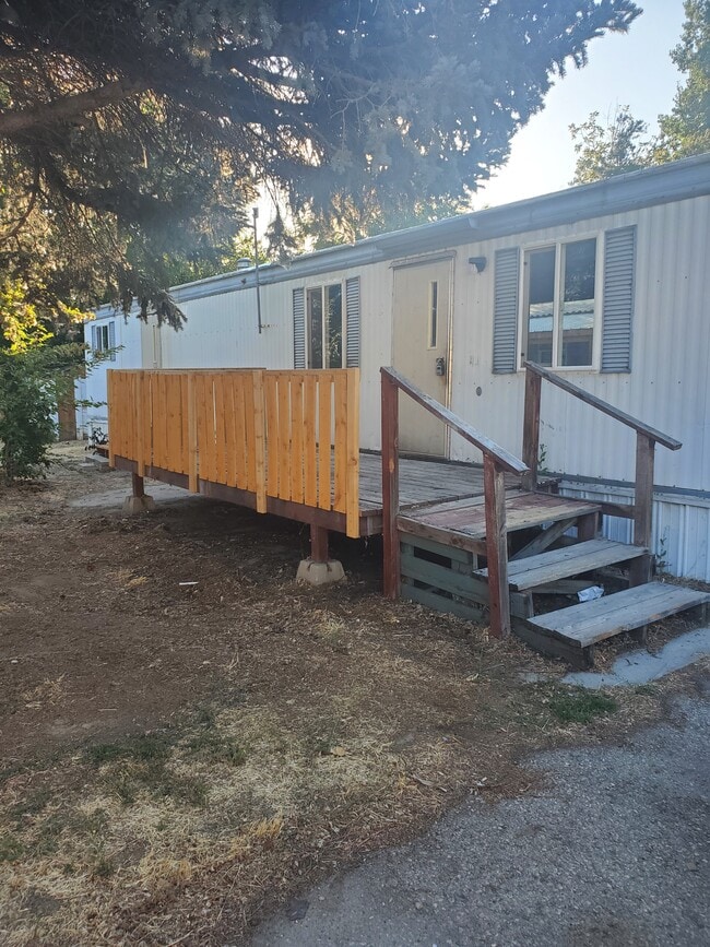 property at 308 E 48th St