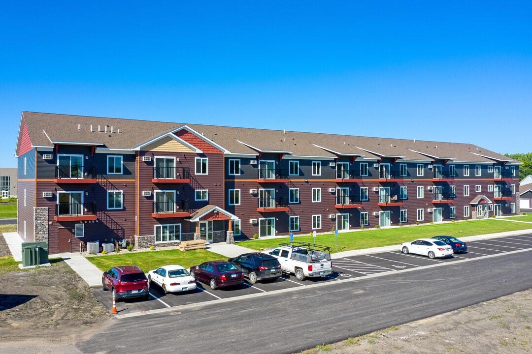 Wolverine Meadows in Gaylord, MN - Foto de edificio