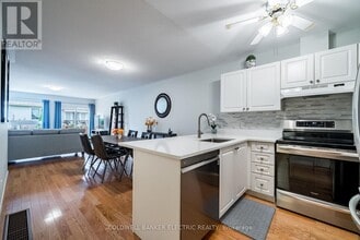 861-861 Wentworth St in Peterborough, ON - Building Photo - Building Photo