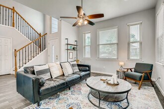 2201 Rosemary Ln in Round Rock, TX - Building Photo - Building Photo