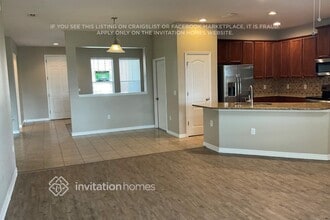 742 Woods Landing Dr in Minneola, FL - Foto de edificio - Building Photo