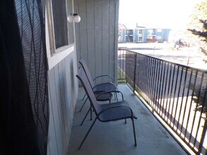 2290 E Fremont Ave in Centennial, CO - Building Photo - Building Photo