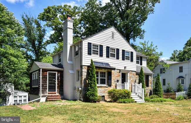 property at 6123 Wynnwood Rd