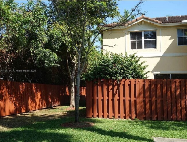 12628 SW 122nd St in Miami, FL - Building Photo - Building Photo