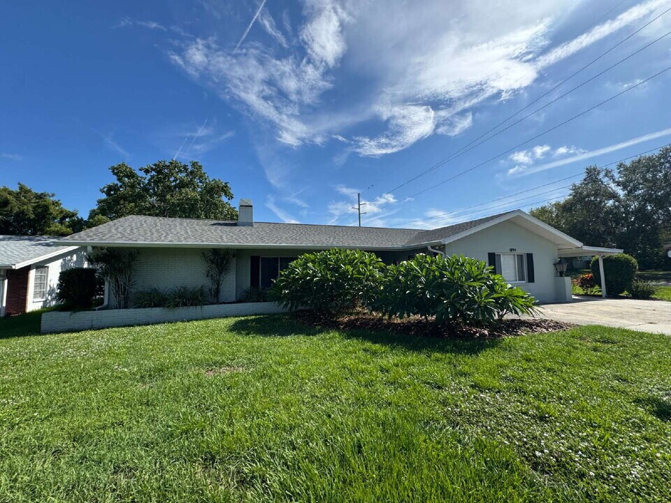 1894 Union St in Clearwater, FL - Building Photo