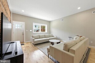 1937 Dickinson St in Philadelphia, PA - Building Photo