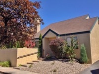 1508 La Charles Dr NE