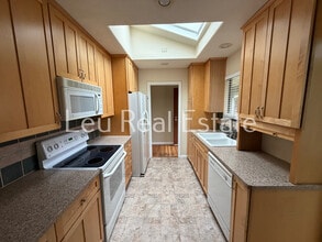 108 Montrose Ct in Folsom, CA - Building Photo - Building Photo