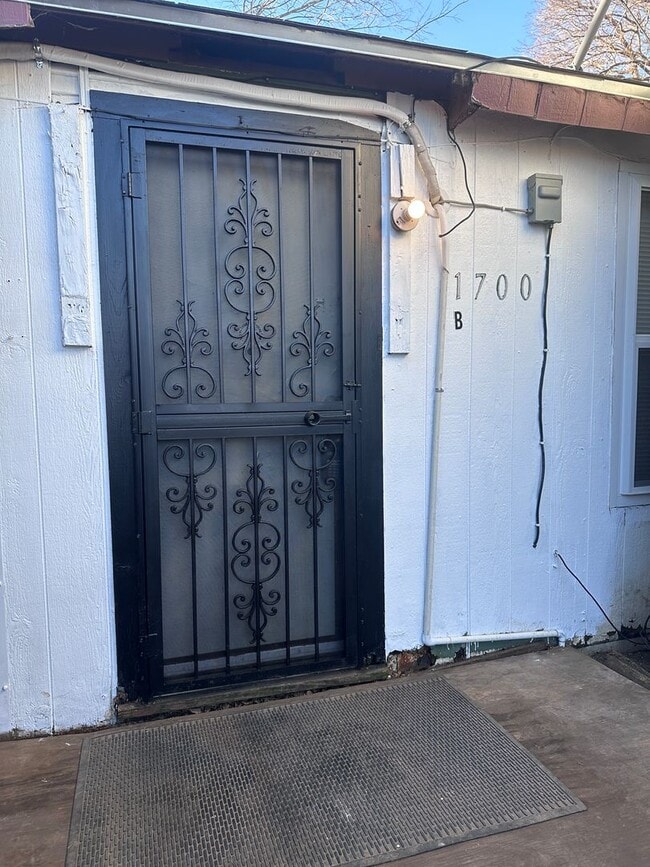 1700 S Lincoln St in Amarillo, TX - Building Photo - Building Photo