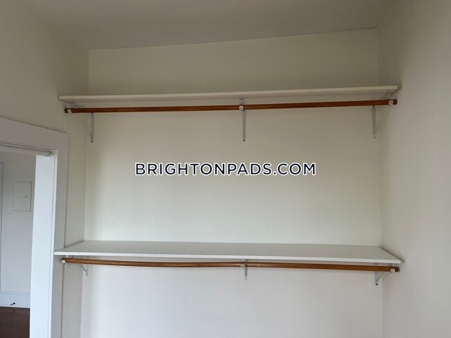13 Bigelow St in Boston, MA - Building Photo - Building Photo
