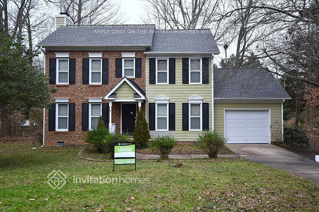 3349 Daingerfield Dr in Raleigh, NC - Foto de edificio