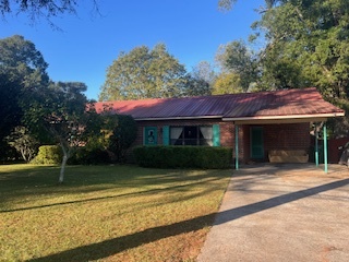 130 Walnut Ave S in Leesburg, GA - Building Photo