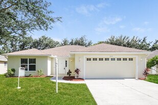 2815 93rd Ct E in Palmetto, FL - Building Photo