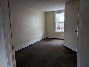 175 Brookside Ave in Washington, PA - Building Photo - Building Photo