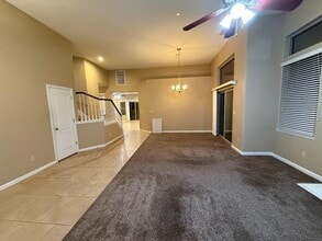 39 N Post Ave in Sanger, CA - Building Photo - Building Photo