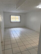 14910 SW 82nd Terrace in Miami, FL - Building Photo - Building Photo