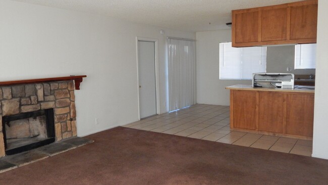 21318 Ottawa Rd in Apple Valley, CA - Building Photo - Building Photo