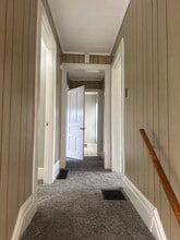 71 1/2 Flory Ave, Unit 71.5 flory avenue in Newark, OH - Foto de edificio - Building Photo