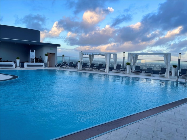 property at 1000 Brickell Ave