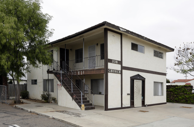 238 Church Ave in Chula Vista, CA - Foto de edificio - Building Photo