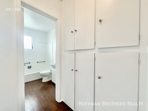 7171 Lexington Ave, Unit 9 in West Hollywood, CA - Building Photo - Building Photo