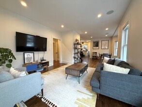 52 Brastow Ave in Somerville, MA - Building Photo - Building Photo