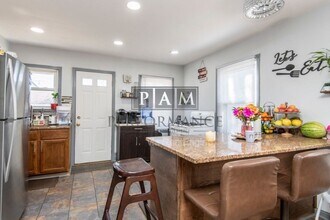 3876 S Brust Ave in Milwaukee, WI - Building Photo - Building Photo