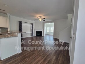 1171 Bergenfield Ln in Chapin, SC - Building Photo - Building Photo