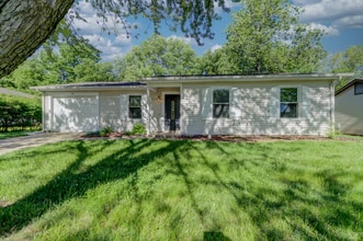 1919 Winter Hill Dr in O'Fallon, MO - Building Photo - Building Photo