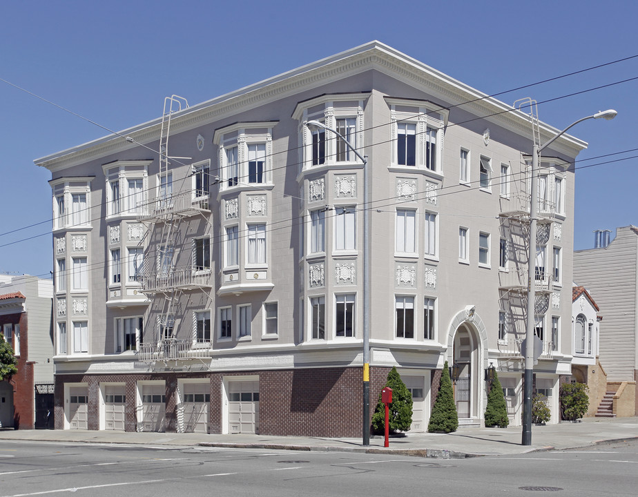 3201 Octavia in San Francisco, CA - Building Photo