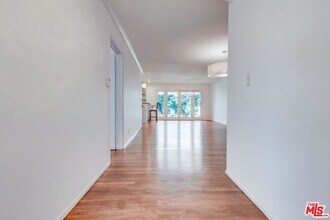 13203 Dewey St in Los Angeles, CA - Building Photo - Building Photo